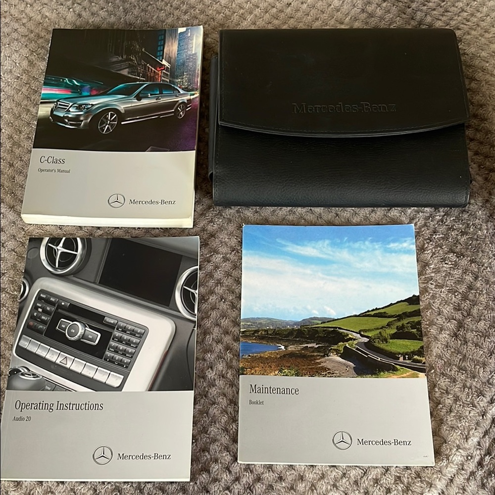 Mercedes-Benz C-Class Manuals and Case